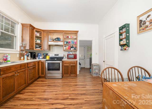 Property at 816 Fulton St, Albemarle, NC 28001, 2 beds, 1 bath
