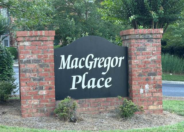Property at 5236 Hilltop Rd, Jamestown, NC 27282, 2 beds, 2 baths