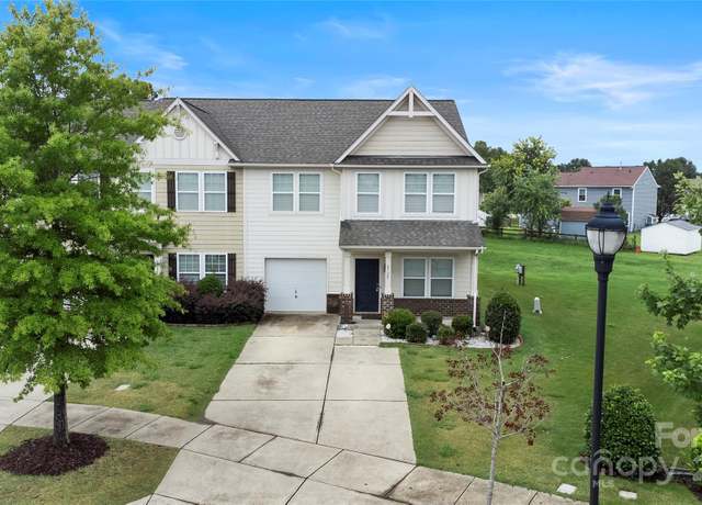 Property at 4720 Tradd Cir, Monroe, NC 28110, 3 beds, 2.5 baths