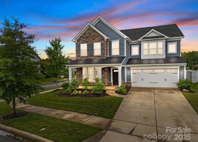 Property at 12710 Es Draper Dr, Huntersville, NC 28078, 4 beds, 3.5 baths