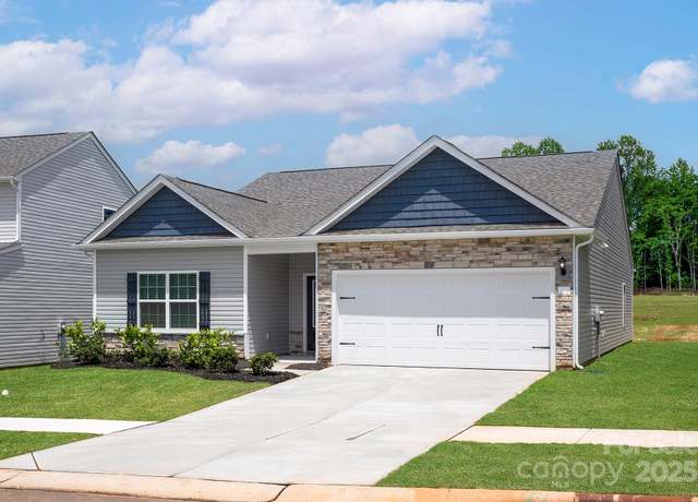 Property at 7217 Jerimoth Dr, Charlotte, NC 28215, 3 beds, 2 baths