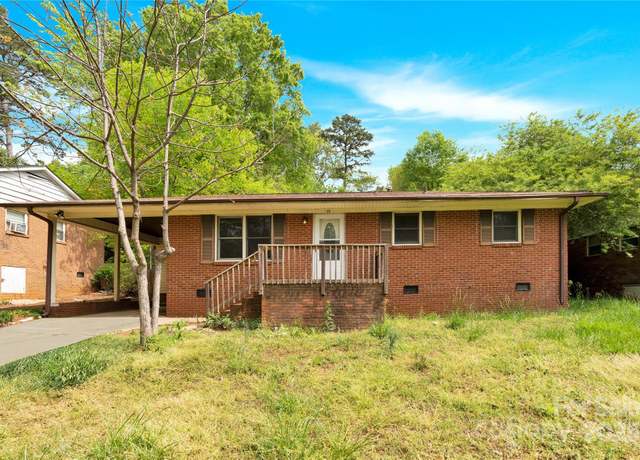 Property at 735 Wilbrown Cir, Charlotte, NC 28217, 3 beds, 1 bath