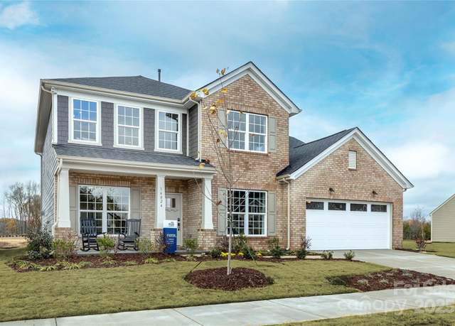 Property at 13916 Penbury Ln #396, Charlotte, NC 28278, 5 beds, 3.5 baths