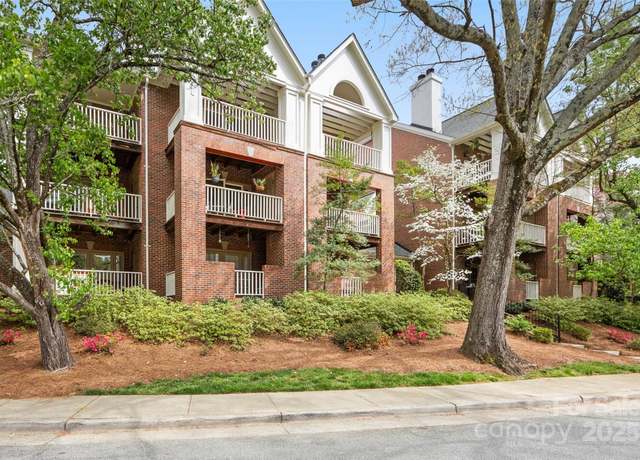Property at 225 S Chase St Unit G, Charlotte, NC 28207, 2 beds, 2.5 baths