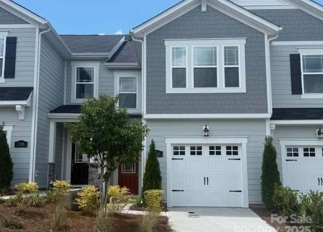 Property at 216 Laura Elizabeth Ln, Clover, SC 29710, 3 beds, 2.5 baths