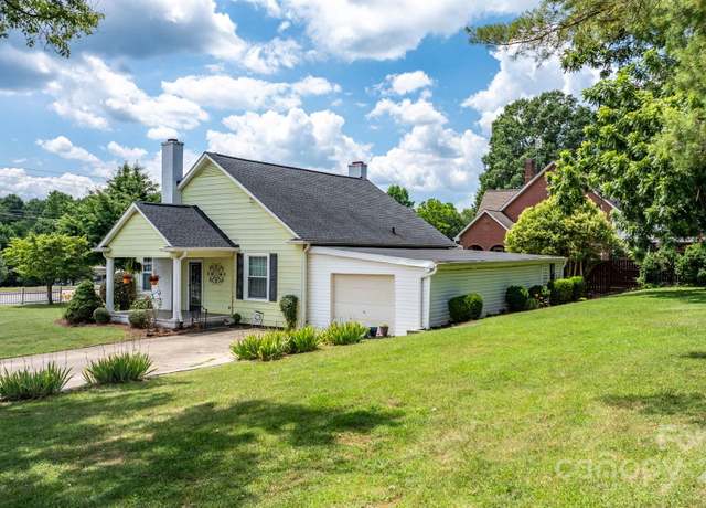 Property at 98 S Main St, Granite Falls, NC 28630, 2 beds, 2 baths
