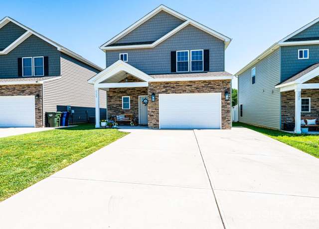 Property at 2526 Snow Creek Rd NE, Hickory, NC 28601, 3 beds, 2.5 baths