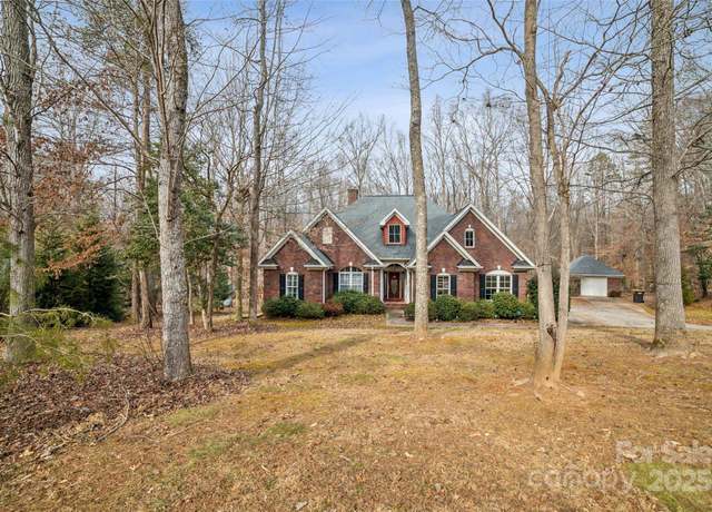 Property at 2113 Sweet Clover Way, Denver, NC 28037, 3 beds, 2 baths