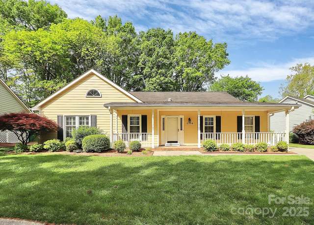 Property at 2506 Breuster Dr, Charlotte, NC 28210, 3 beds, 2 baths