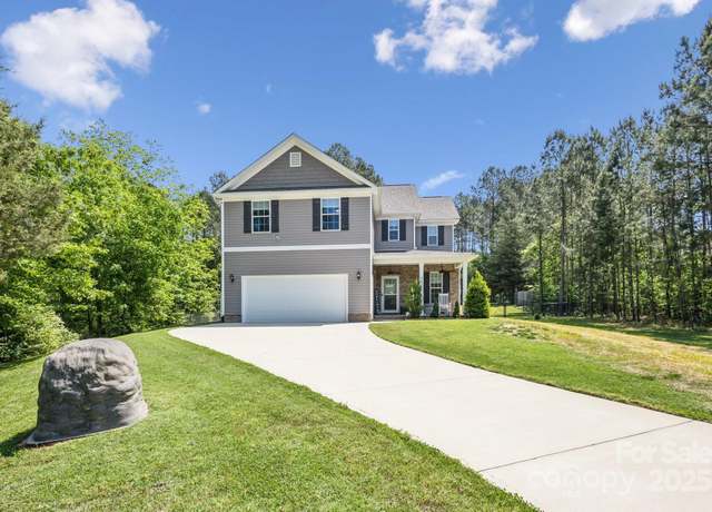 Property at 9115 Providence Rd S, Waxhaw, NC 28173, 4 beds, 2.5 baths