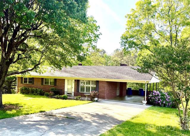 Property at 104 Tron Park Ave NE, Valdese, NC 28690, 3 beds, 1 bath