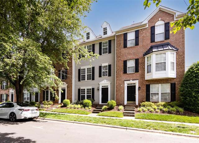Property at 15623 Sir Charles Pl, Charlotte, NC 28277, 3 beds, 3.5 baths