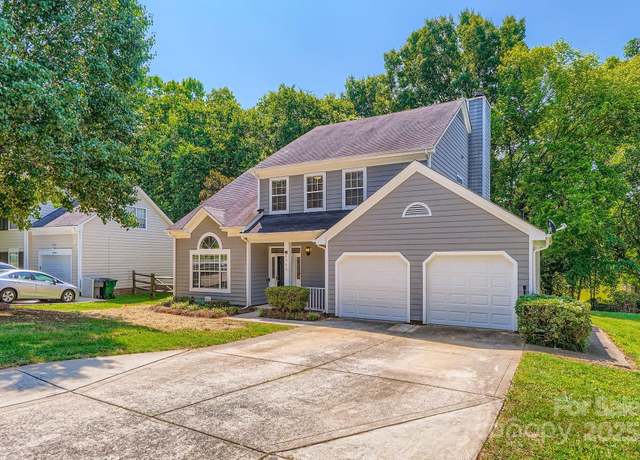 Property at 8909 Elkins Park Dr, Matthews, NC 28105, 3 beds, 2.5 baths