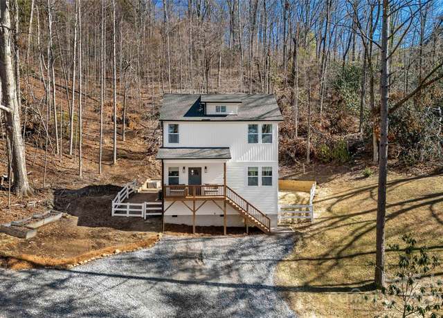 Property at 215 David Ridge Rd, Black Mountain, NC 28711, 3 beds, 2.5 baths