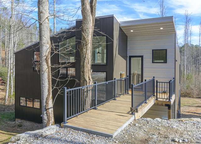 Property at 75 South Fork Trl, Lake Toxaway, NC 28747, 2 beds, 2.5 baths