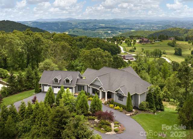 Property at 89 N Snow Ridge Dr, Hendersonville, NC 28792, 3 beds, 3.5 baths