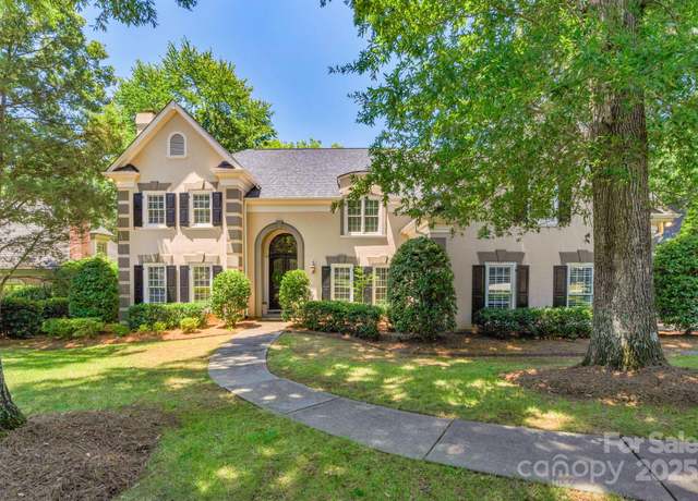 Property at 5318 Providence Country Club Dr, Charlotte, NC 28277, 5 beds, 3.5 baths