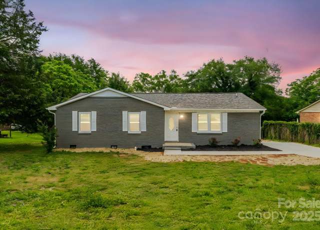 Property at 2511 Linwood Rd, Gastonia, NC 28052, 3 beds, 2 baths