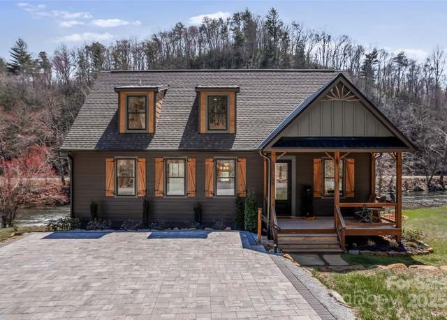 Property at 186 Grayling Dr, Cullowhee, NC 28723, 3 beds, 2.5 baths