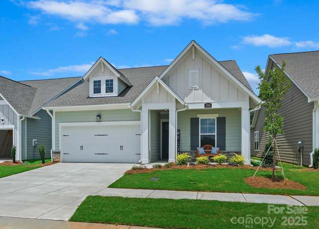 Property at 1334 Idyllic Ln, Waxhaw, NC 28173, 3 beds, 2 baths