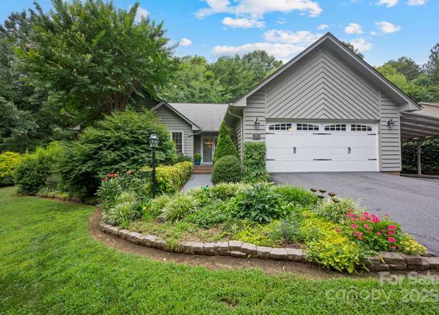 Property at 140 Quiet Cove Rd, Mooresville, NC 28117, 3 beds, 2 baths