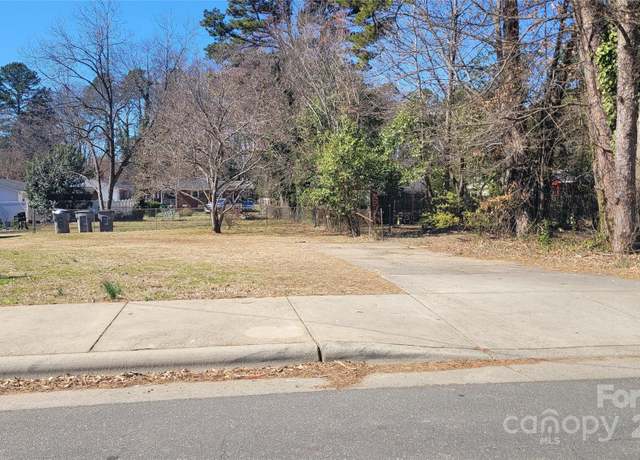 Property at 1927 Irma St, Charlotte, NC 28216