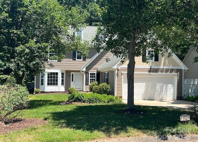 Property at 11021 Scrimshaw Ln, Charlotte, NC 28215, 3 beds, 2.5 baths