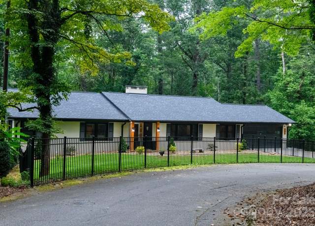 Property at 108 Maehill Pl SW, Lenoir, NC 28645, 4 beds, 3 baths