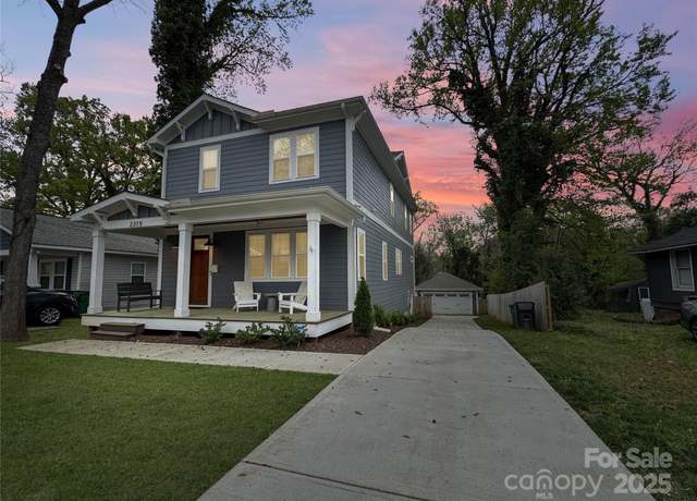 Property at 2315 Dundeen St, Charlotte, NC 28216, 4 beds, 3 baths