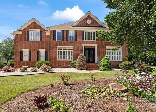Property at 11917 Chevis Ct, Charlotte, NC 28277, 4 beds, 3.5 baths