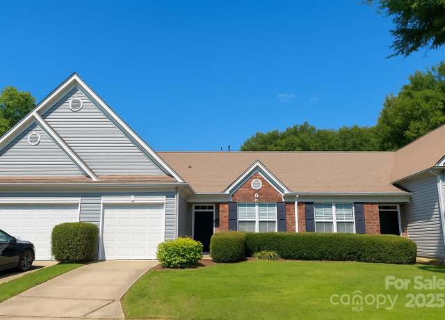 Property at 4454 Glenlea Commons Dr, Charlotte, NC 28216, 2 beds, 2 baths