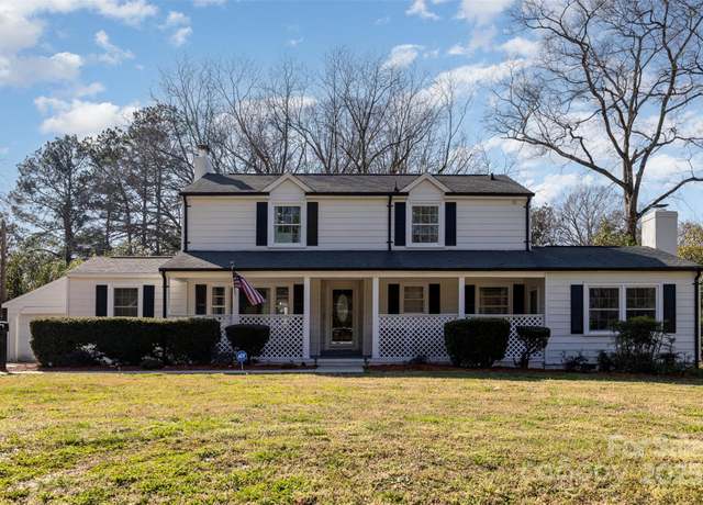 Property at 1201 Edgefield Ave, Gastonia, NC 28052, 4 beds, 2.5 baths