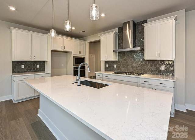 Property at 211 Halemarg Dr, Belmont, NC 28012, 3 beds, 2.5 baths