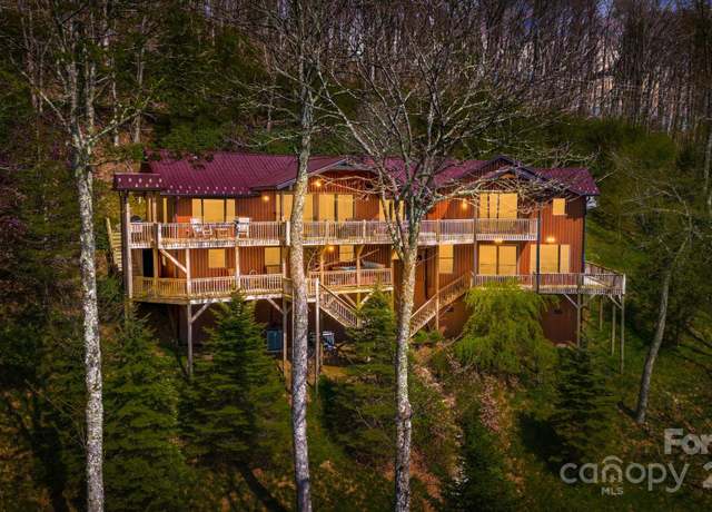 Property at 2399 El Miner Dr, Mars Hill, NC 28754, 5 beds, 5 baths