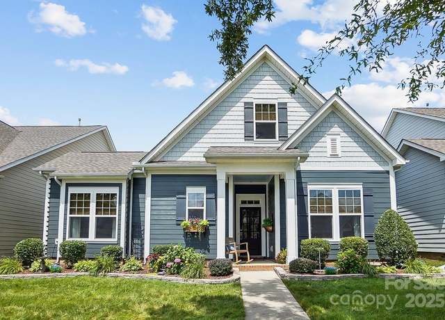 Property at 1009 Hercules Dr, Indian Trail, NC 28079, 5 beds, 3 baths