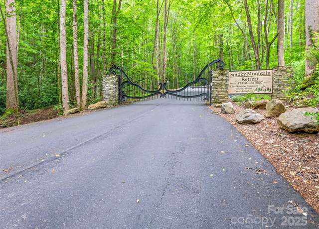 Property at 13 Galega Trl Unit D, Maggie Valley, NC 28751