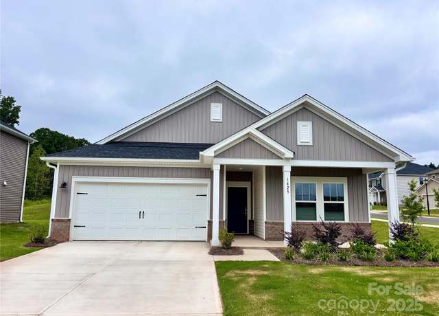 Property at 1425 Windy Park Dr, Stanley, NC 28164, 3 beds, 2.5 baths