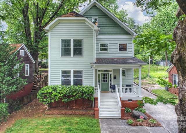 Property at 409 W Kingston Ave, Charlotte, NC 28203, 4 beds, 2.5 baths