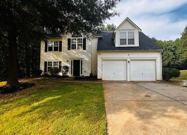 Property at 11121 Nolet Ct, Charlotte, NC 28215, 4 beds, 2.5 baths