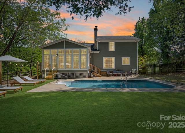 Property at 181 Glynwater Dr, Mooresville, NC 28117, 3 beds, 2.5 baths
