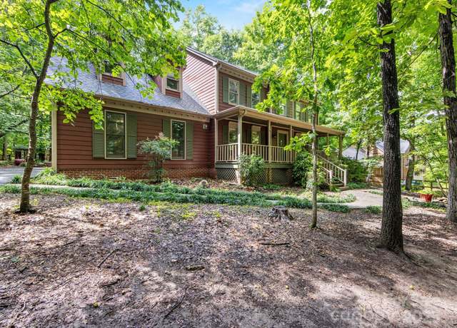 Property at 10710 Bristlecone Ct, Mint Hill, NC 28227, 4 beds, 2.5 baths
