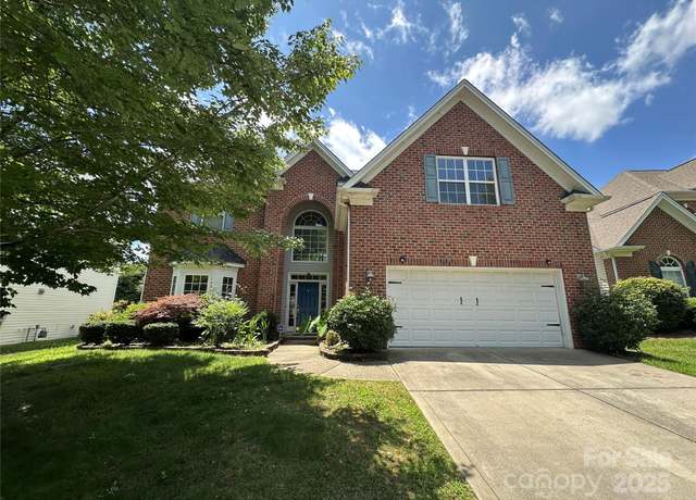 Property at 14801 Provence Ln #270, Charlotte, NC 28277, 4 beds, 3 baths