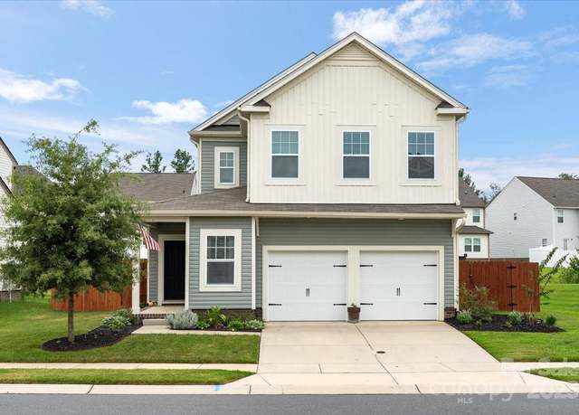 Property at 879 Von Buren Blvd, Rock Hill, SC 29730, 3 beds, 2.5 baths