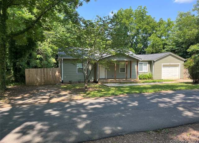 Property at 620 Central Ave, Albemarle, NC 28001, 3 beds, 1.5 baths