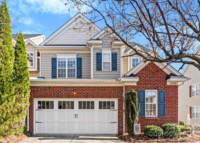 Property at 12124 Red Rust Ln, Charlotte, NC 28277, 2 beds, 2.5 baths