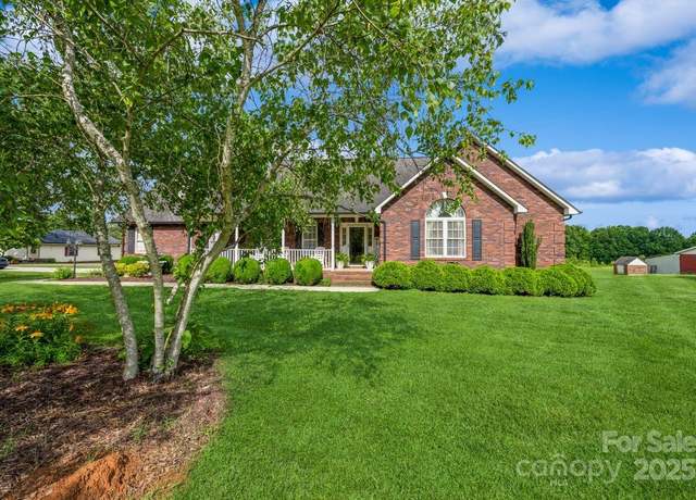 Property at 8520 Wright Rd, Kannapolis, NC 28081, 3 beds, 2 baths