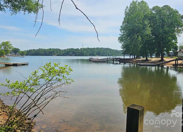 Property at 4426 Ridge St, Claremont, NC 28610