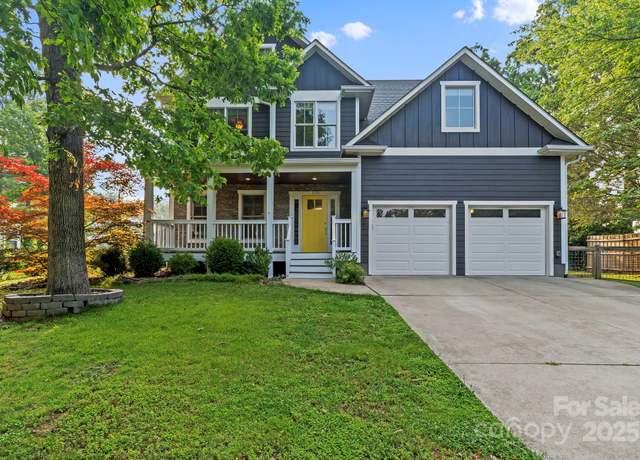 Property at 130 Eastwood Ave, Swannanoa, NC 28778, 4 beds, 2.5 baths
