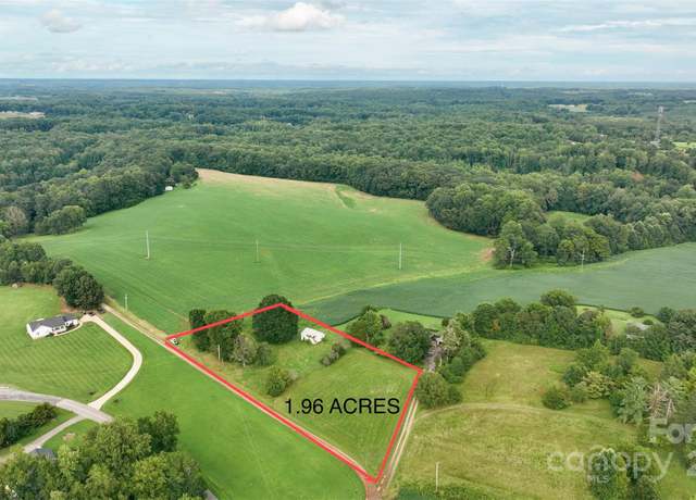 Property at 114 Country Woods Ln, Statesville, NC 28625