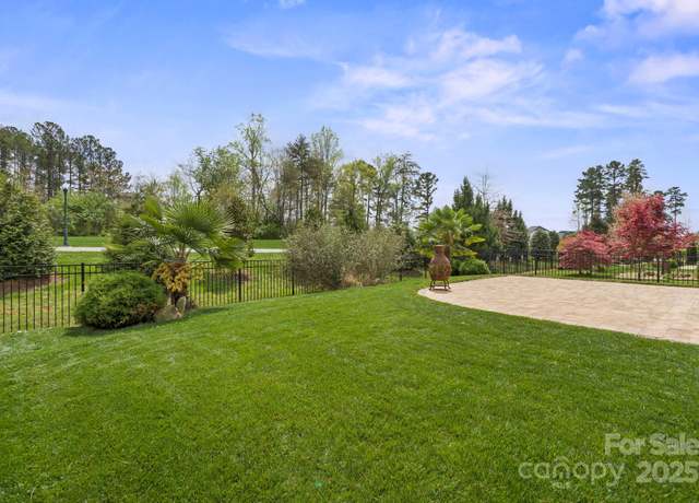 Property at 253 Stone Mountain Way, Denver, NC 28037, 2 beds, 2 baths